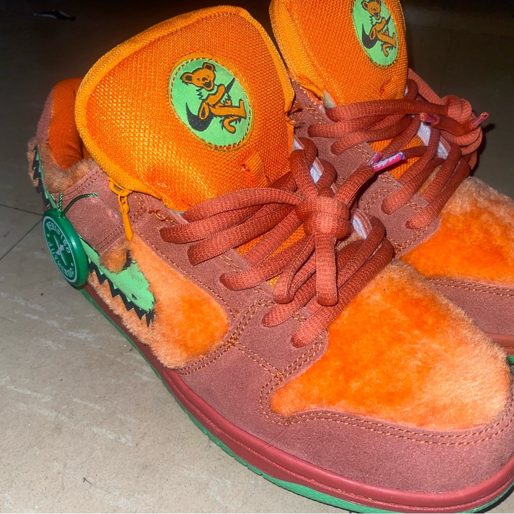 Nike greatful dead sb dunks size 9